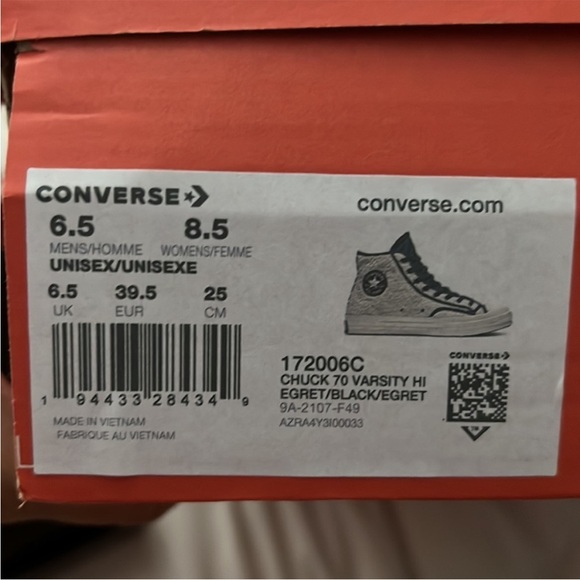 Sherpa high top Converse! - Picture 4 of 5